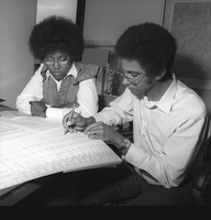 Atlanta Fellowship student with NCAR mentor, 1973 (DI02107) 